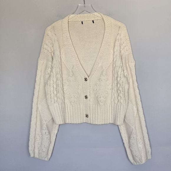 ASOS Missguided Bobble Cable Knit Cardigan Sweater Preppy Academia Neutral - Picture 3 of 9